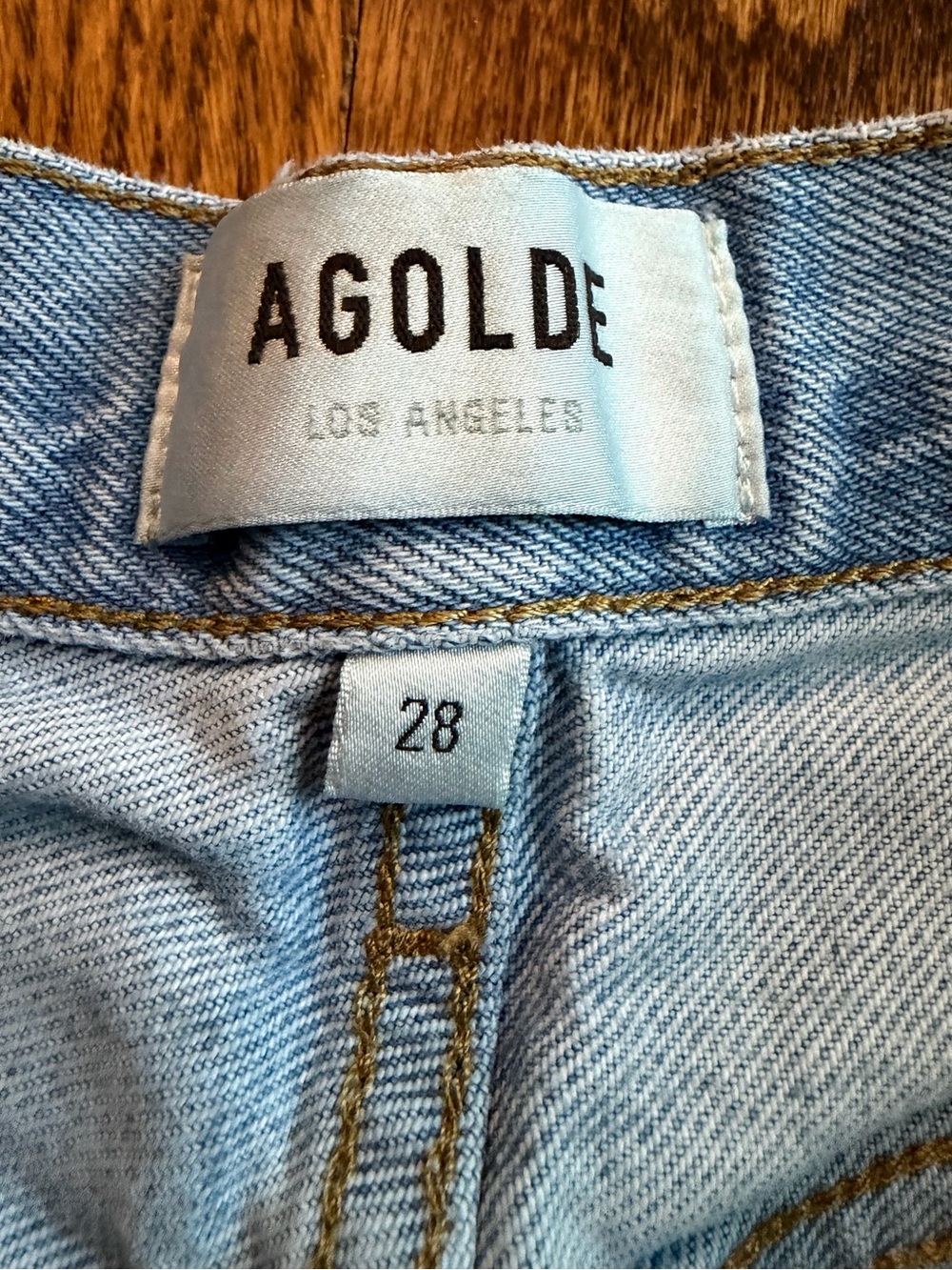 AGOLDE ’90s Mid-Rise Loose Straight-Leg Jeans | Size 28 | Light Wash - Picture 8 of 14
